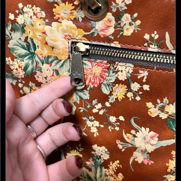 Patricia Nash Zancona Leather Botanical Garden Print Bamboo Handel Tote Bag NWOT - Picture 6 of 11